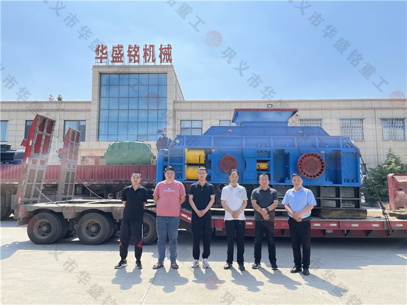 煤炭專用破碎機(jī)，液壓對(duì)輥破碎機(jī)廠家